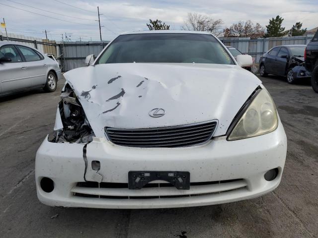 JTHBA30G555124942 - 2005 LEXUS ES 330 WHITE photo 5