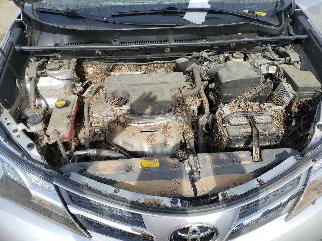 2T3WFREVXFW197376 - 2015 TOYOTA RAV4 XLE SILVER photo 12