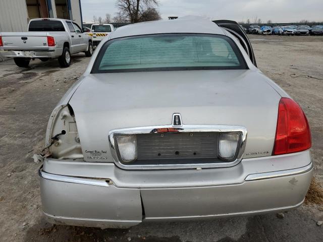 1LNHM81V27Y638192 - 2007 LINCOLN TOWN CAR SIGNATURE SILVER photo 6