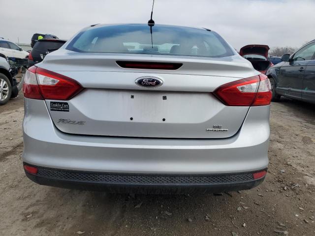 1FADP3F26DL115896 - 2013 FORD FOCUS SE SILVER photo 6