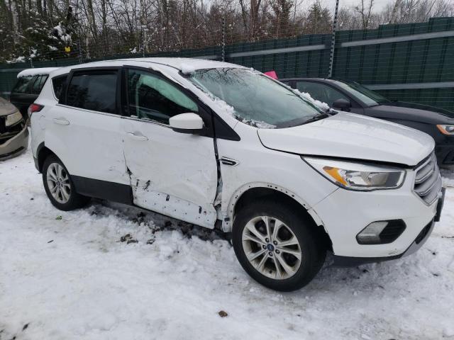 1FMCU9GD2HUB05749 - 2017 FORD ESCAPE SE WHITE photo 4