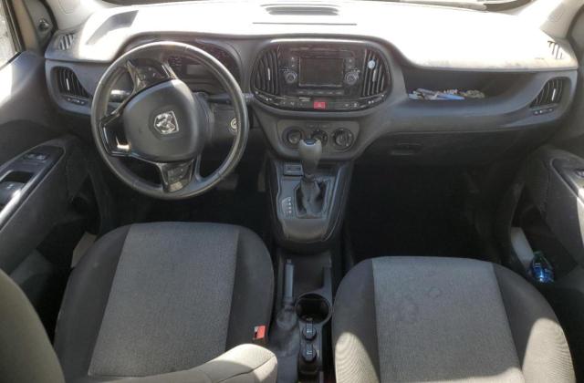 ZFBERFBB6H6H17448 - 2017 RAM PROMASTER SLT Білий фото 8