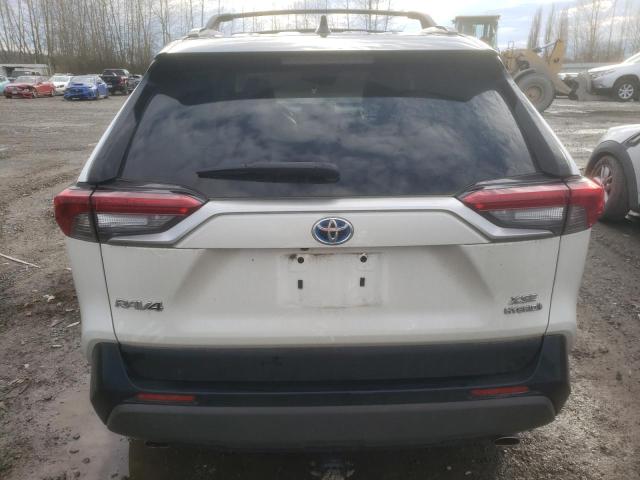 JTMEWRFV2KD506016 - 2019 TOYOTA RAV4 XSE WHITE photo 6