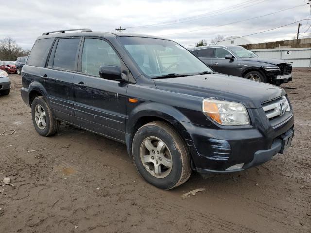 5FNYF18526B020946 - 2006 HONDA PILOT EX BLACK photo 4