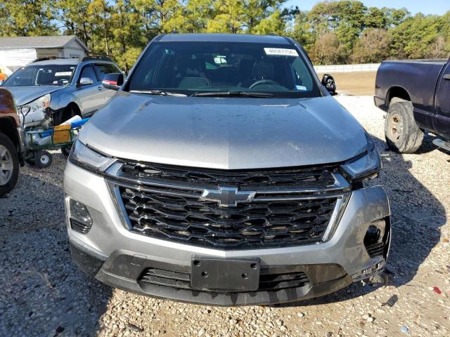 1GNERKKW8PJ314869 - 2023 CHEVROLET TRAVERSE PREMIER GRAY photo 5