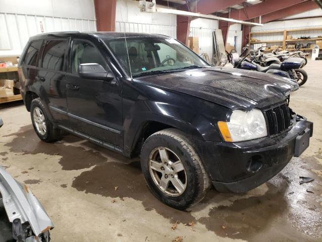 1J8GR48KX7C668293 - 2007 JEEP GRAND CHER LAREDO BLACK photo 4