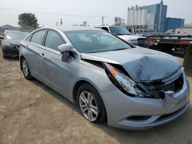 5NPEB4AC0DH616144 - 2013 HYUNDAI SONATA GLS SILVER photo 4