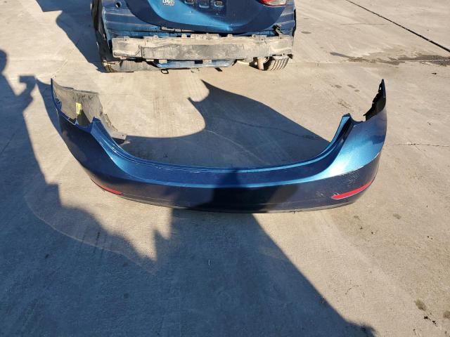 KMHDH4AE2FU358354 - 2015 HYUNDAI ELANTRA SE BLUE photo 12