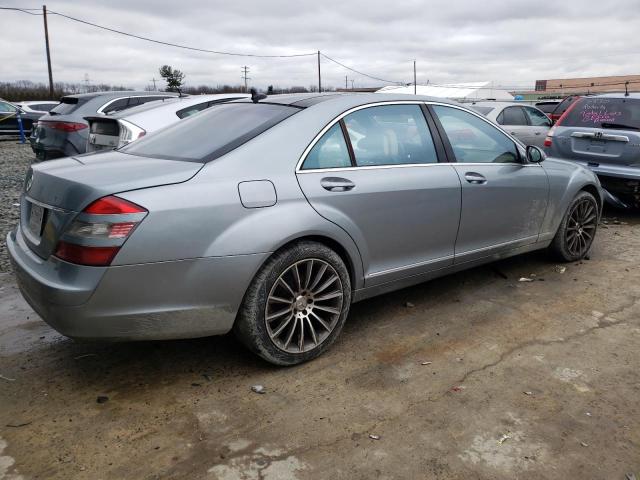 WDDNG71X98A215460 - 2008 MERCEDES-BENZ S 550 GRAY photo 3