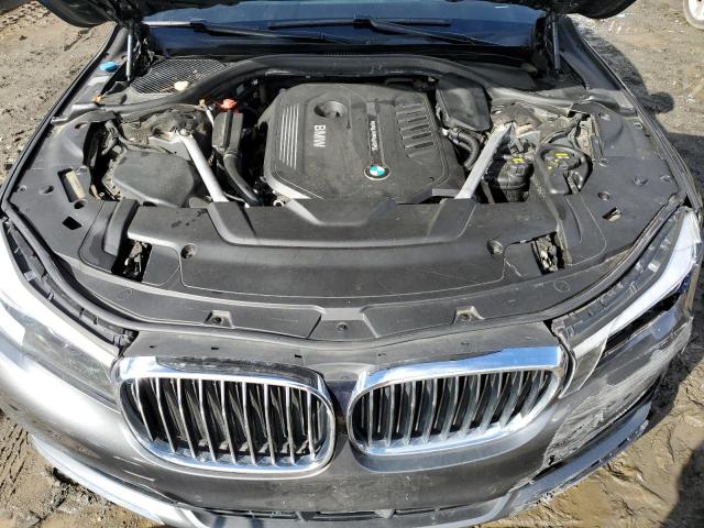 WBA7E2C56JB216327 - 2018 BMW 740 I GRAY photo 11