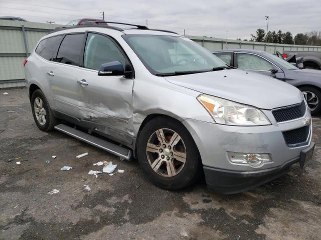 1GNLVGED3AS122190 - 2010 CHEVROLET TRAVERSE LT SILVER photo 4