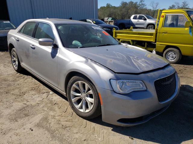 2C3CCAAG8FH806988 - 2015 CHRYSLER 300 LIMITED SILVER photo 4