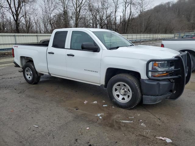 1GCVKNEH2HZ379912 - 2017 CHEVROLET SILVERADO K1500 WHITE photo 4