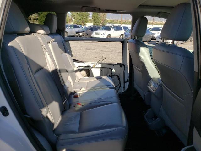 5TDKKRFH0FS115966 - 2015 TOYOTA HIGHLANDER XLE WHITE photo 11