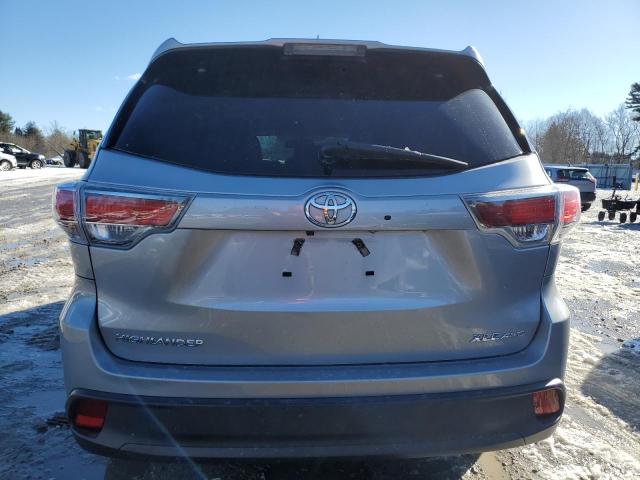 5TDJKRFH3GS230560 - 2016 TOYOTA HIGHLANDER XLE SILVER photo 6