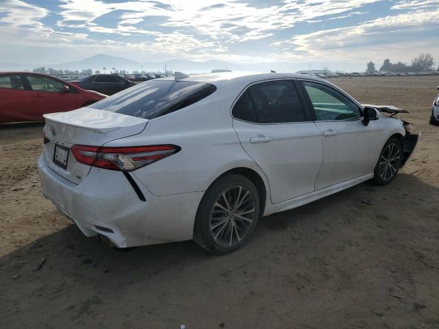 4T1B11HK5KU728020 - 2019 TOYOTA CAMRY L WHITE photo 3