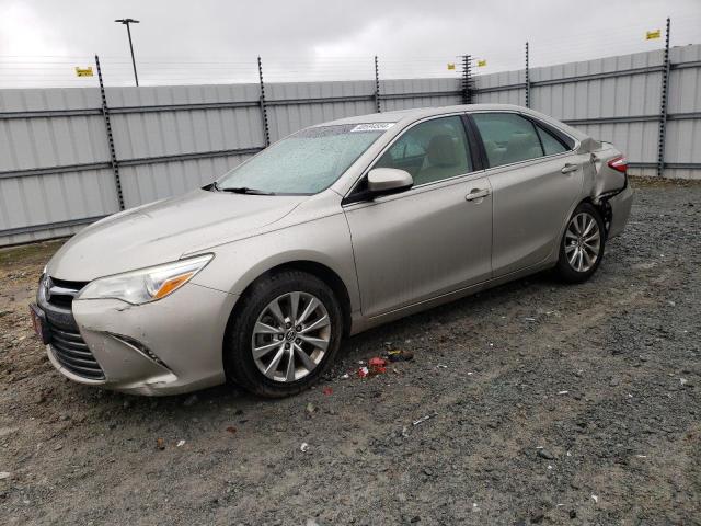 4T1BF1FK8FU981620 - 2015 TOYOTA CAMRY LE GOLD photo 1