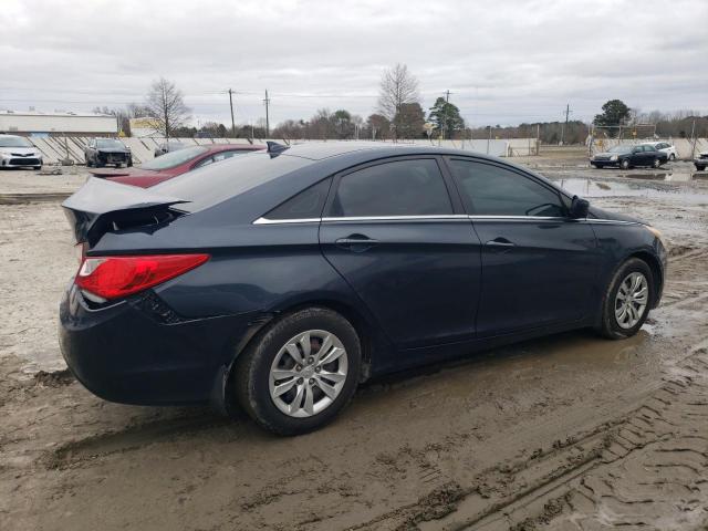 5NPEB4AC2DH602598 - 2013 HYUNDAI SONATA GLS BLUE photo 3