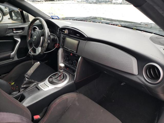 JF1ZNAA18G8707449 - 2016 TOYOTA SCION FR-S WHITE photo 8