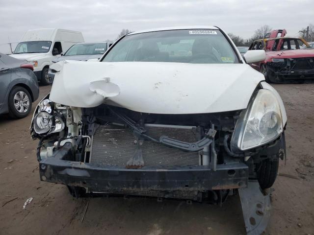 1N4AL2AP9AN545689 - 2010 NISSAN ALTIMA BASE WHITE photo 5