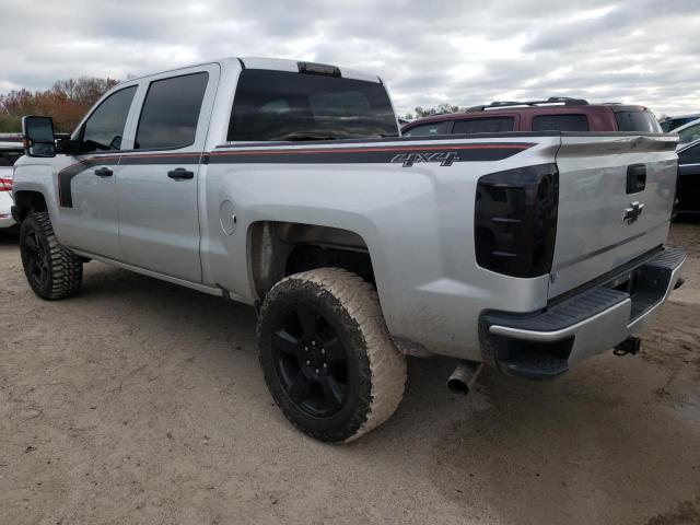 3GCUKPEC2JG188010 - 2018 CHEVROLET SILVERADO K1500 CUSTOM SILVER photo 2