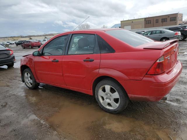 1FAHP34N27W226169 - 2007 FORD FOCUS ZX4 RED photo 2