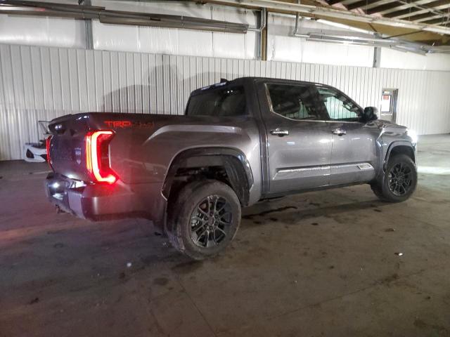 5TFMA5DB6PX117400 - 2023 TOYOTA TUNDRA CREWMAX PLATINUM გრაფიტი ფოტო 3