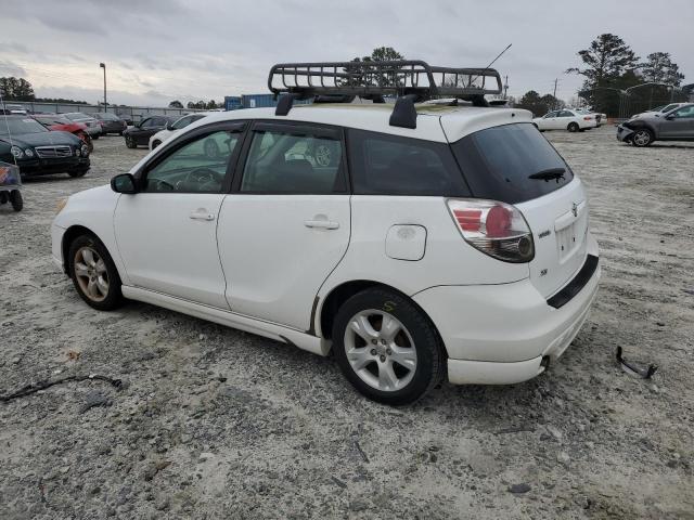 2T1KR32EX6C610589 - 2006 TOYOTA COROLLA MA XR WHITE photo 2