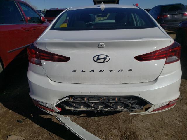 5NPD84LF6KH457094 - 2019 HYUNDAI ELANTRA SEL WHITE photo 6