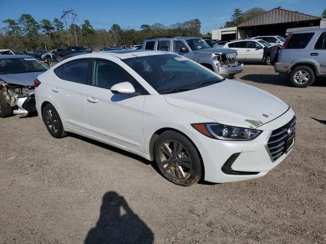 5NPD84LF6JH396327 - 2018 HYUNDAI ELANTRA SEL WHITE photo 4