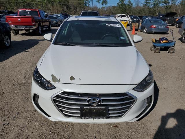 5NPD84LF6JH396327 - 2018 HYUNDAI ELANTRA SEL WHITE photo 5