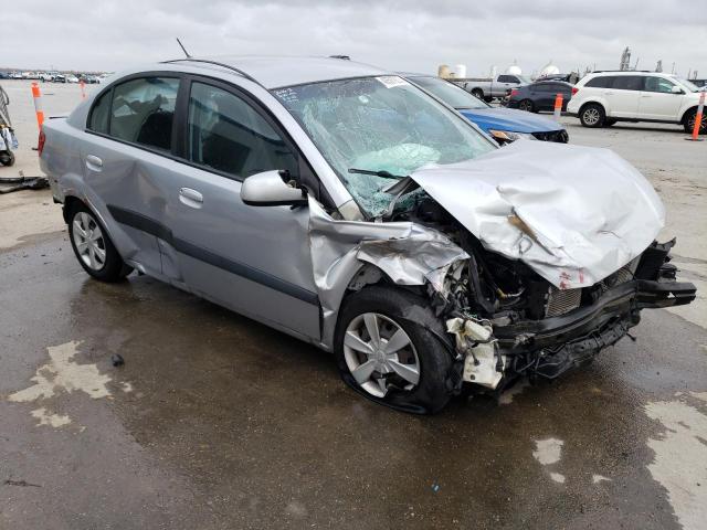 KNADE123366146492 - 2006 KIA RIO SILVER photo 4