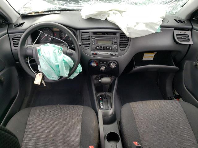 KNADE123366146492 - 2006 KIA RIO SILVER photo 8