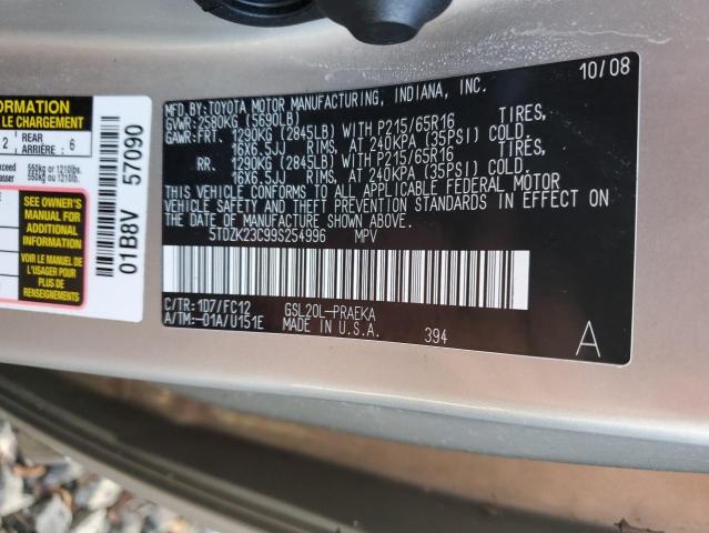 5TDZK23C99S254996 - 2009 TOYOTA SIENNA CE SILVER photo 13