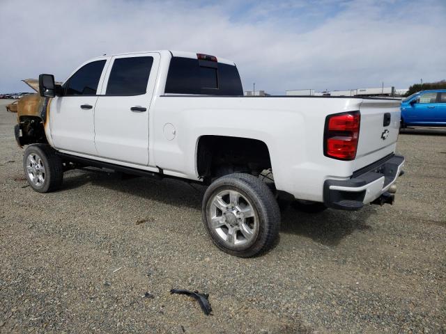 1GC1KWEY6HF220929 - 2017 CHEVROLET SILVERADO K2500 HEAVY DUTY LTZ WHITE photo 2