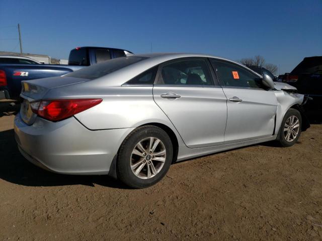 5NPEB4AC5BH180128 - 2011 HYUNDAI SONATA GLS SILVER photo 3