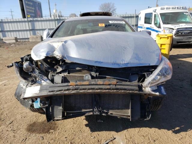 5NPEB4AC5BH180128 - 2011 HYUNDAI SONATA GLS SILVER photo 5