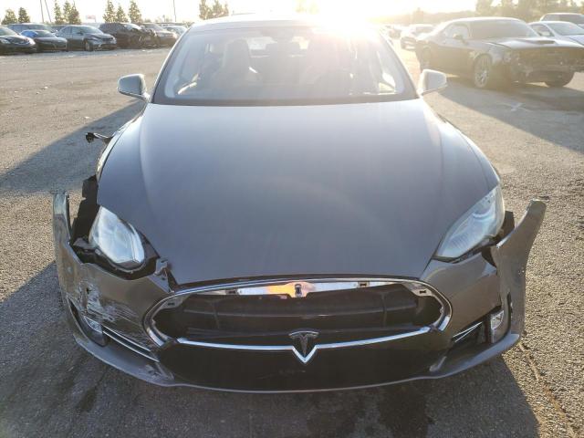 5YJSA1E25GF129384 - 2016 TESLA MODEL S Թուխ լուսանկար 11