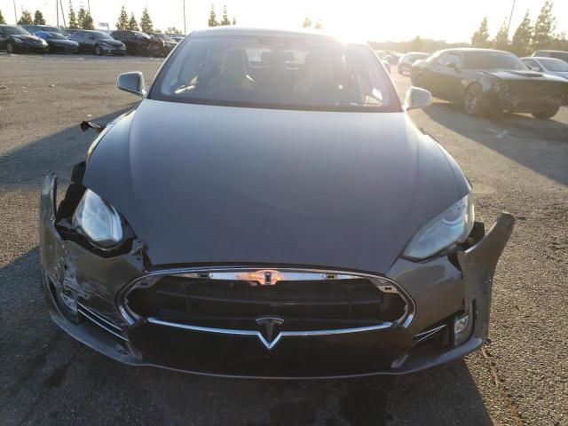 5YJSA1E25GF129384 - 2016 TESLA MODEL S Թուխ լուսանկար 5