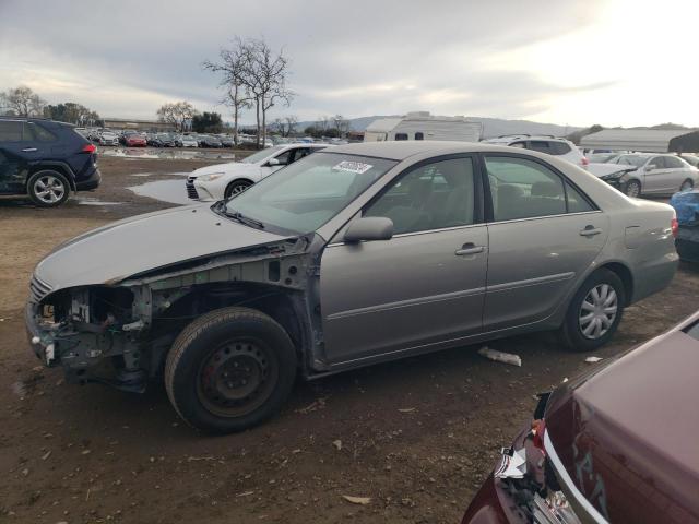 4T1BE32K16U652438 - 2006 TOYOTA CAMRY LE SILVER photo 1