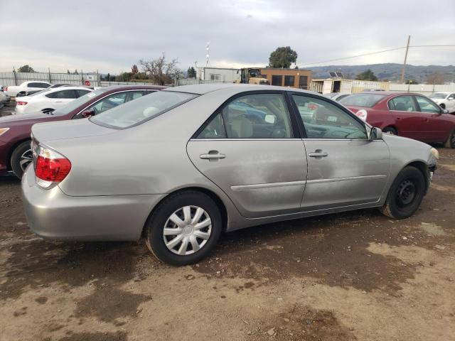 4T1BE32K16U652438 - 2006 TOYOTA CAMRY LE SILVER photo 3