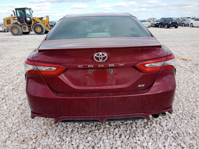 4T1B11HK3JU597765 - 2018 TOYOTA CAMRY L RED photo 6