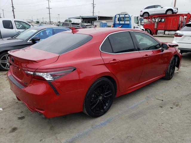 4T1K61AK8MU429927 - 2021 TOYOTA CAMRY XSE RED photo 3