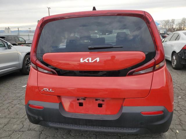 KNDJ23AU0N7184016 - 2022 KIA SOUL LX RED photo 6