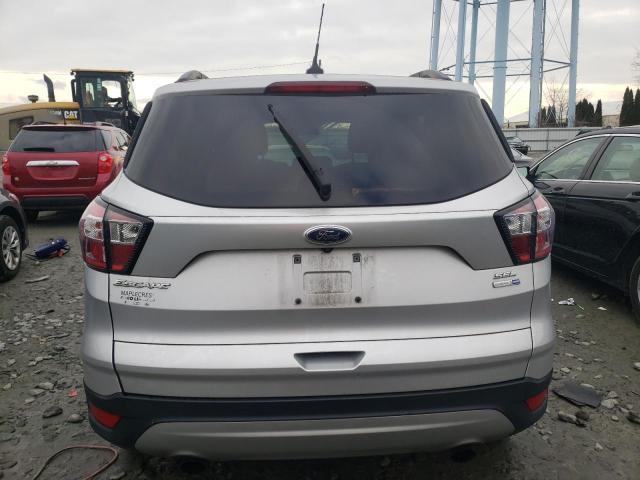 1FMCU9HD3JUD40181 - 2018 FORD ESCAPE SEL SILVER photo 6