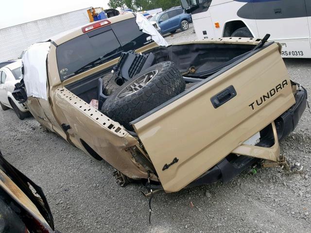 5TFUW5F10HX665836 - 2017 TOYOTA TUNDRA DOUBLE CAB SR/SR5  photo 3