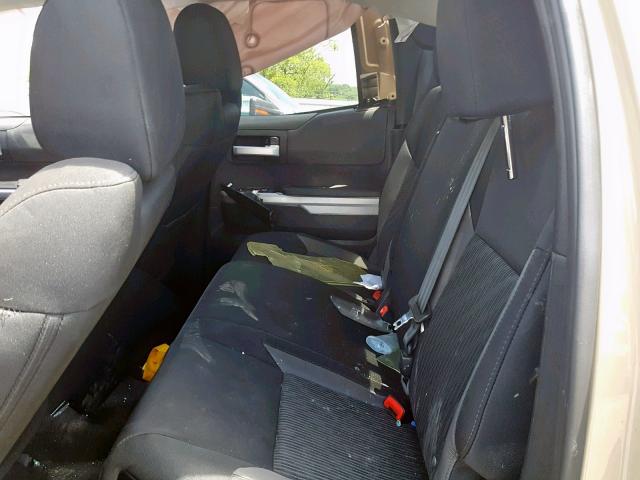 5TFUW5F10HX665836 - 2017 TOYOTA TUNDRA DOUBLE CAB SR/SR5  photo 6