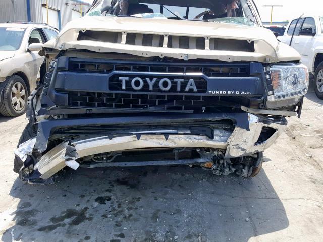 5TFUW5F10HX665836 - 2017 TOYOTA TUNDRA DOUBLE CAB SR/SR5  photo 9