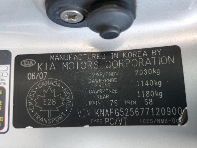 KNAFG525677120900 - 2007 KIA RONDO BASE SILVER photo 12