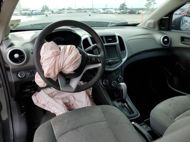 1G1JB5SHXH4128337 - 2017 CHEVROLET SONIC LS ნაცრისფერი ფოტო 8